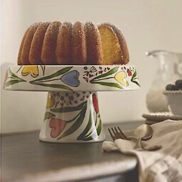 Anthropologie Mud Fairy Blooming Hearts Cake Stand Glazed Stoneware Floral NWT - Picture 4 of 11